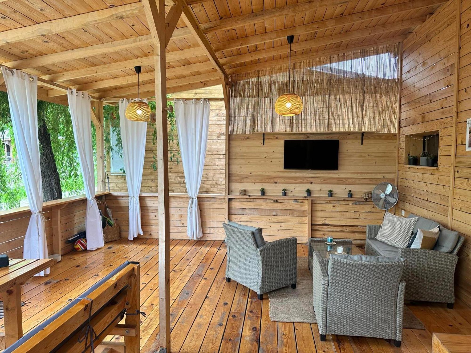 Hotel Cozyvan Каравана Под Наем Sozopol Exterior foto